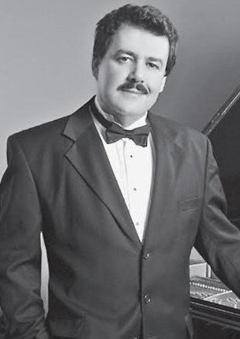 Михайло Яновицький (фортепіано) США