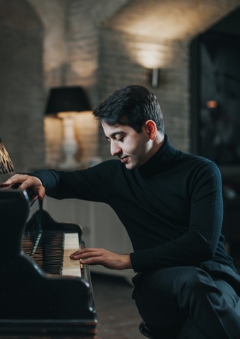 Абонемент №7: Лука Окрос (Грузія)