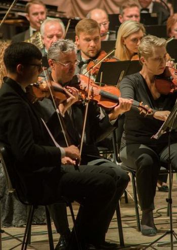 С. Рахманінов, М. Равель. Нац. симф.оркестр України